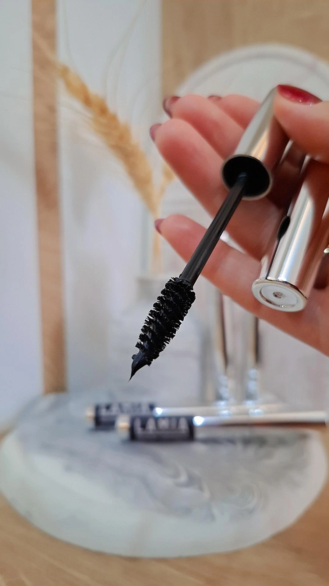 ریمل طبیعی لامیا